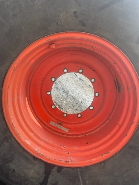 Felga claas xerion DW23x38 , Dw 23x38 - חישוק עבור מכונה חקלאית: תמונה 4 Felga claas xerion DW23x38 , Dw 23x38 - חישוק עבור מכונה חקלאית: תמונה 4