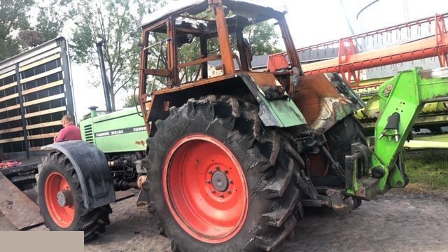 Fendt 311 - Półoś - גל הנעה עבור מכונה חקלאית: תמונה 4 Fendt 311 - Półoś - גל הנעה עבור מכונה חקלאית: תמונה 4