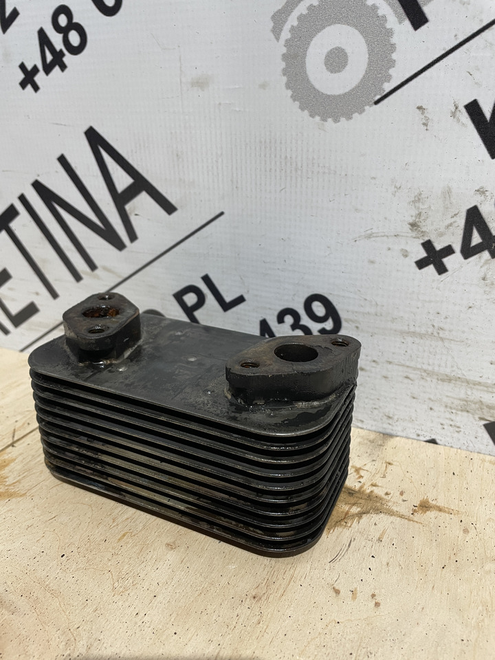 Fendt 930 MAN D0836 - chłodnica oleju F824200310270 51.05601-0084 - מקרר שמן עבור מכונת בנייה: תמונה 2 Fendt 930 MAN D0836 - chłodnica oleju F824200310270 51.05601-0084 - מקרר שמן עבור מכונת בנייה: תמונה 2