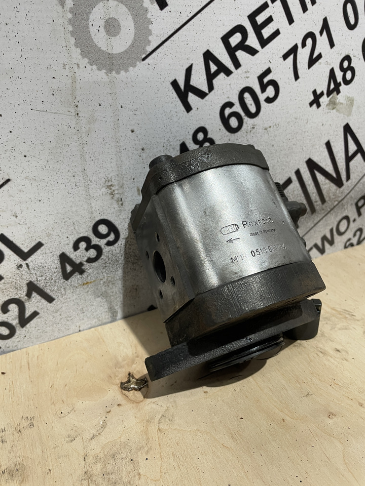 Fendt 930 MAN D0836 - pompa hydrauliczna Bosch Rexroth 0510625384 1515500013 - משאבה הידרולית עבור מכונה חקלאית: תמונה 2 Fendt 930 MAN D0836 - pompa hydrauliczna Bosch Rexroth 0510625384 1515500013 - משאבה הידרולית עבור מכונה חקלאית: תמונה 2