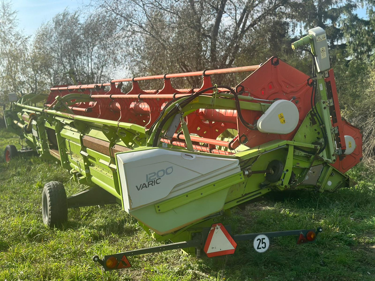 HEDER ZBOŻOWY CLAAS VARIO 1200 z 2013 roku - ראש תבואה: תמונה 1 HEDER ZBOŻOWY CLAAS VARIO 1200 z 2013 roku - ראש תבואה: תמונה 1
