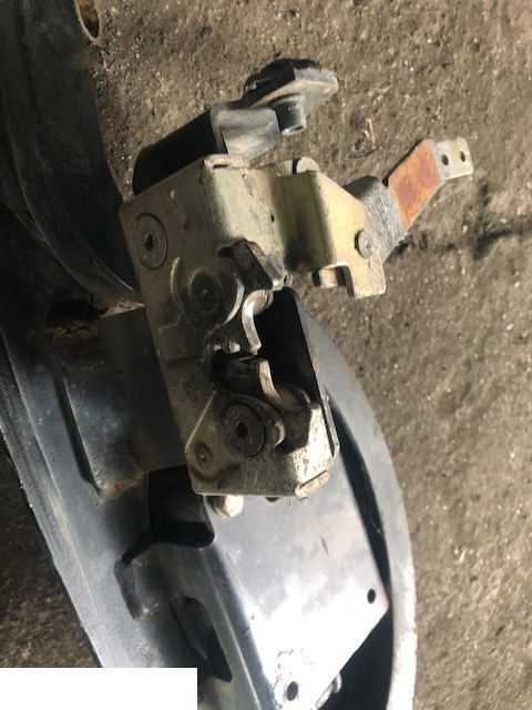 JCB 4cx - Zamek Drzwi - דלת וחלקים עבור מכונת בנייה: תמונה 1 JCB 4cx - Zamek Drzwi - דלת וחלקים עבור מכונת בנייה: תמונה 1