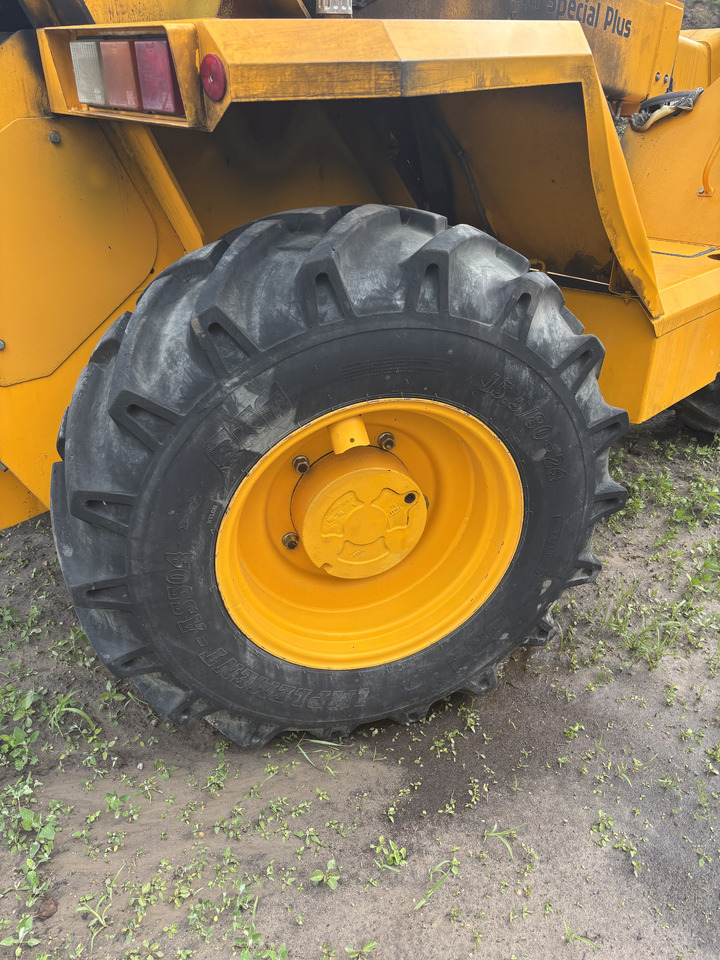 JCB 526 - felgi 24" stary typ - חישוק עבור מכונה חקלאית: תמונה 1 JCB 526 - felgi 24" stary typ - חישוק עבור מכונה חקלאית: תמונה 1