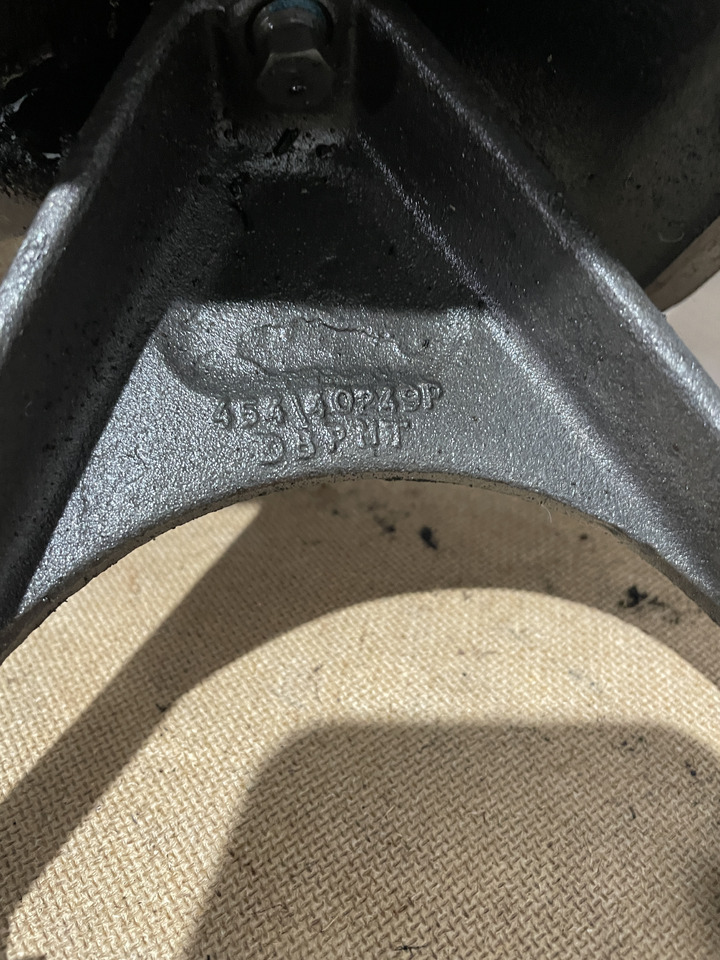 JCB Fastrac - napęd wałek wybieraka skrzyni biegów 454/40250 - תיבת הילוכים וחלקים עבור מכונת בנייה: תמונה 3 JCB Fastrac - napęd wałek wybieraka skrzyni biegów 454/40250 - תיבת הילוכים וחלקים עבור מכונת בנייה: תמונה 3
