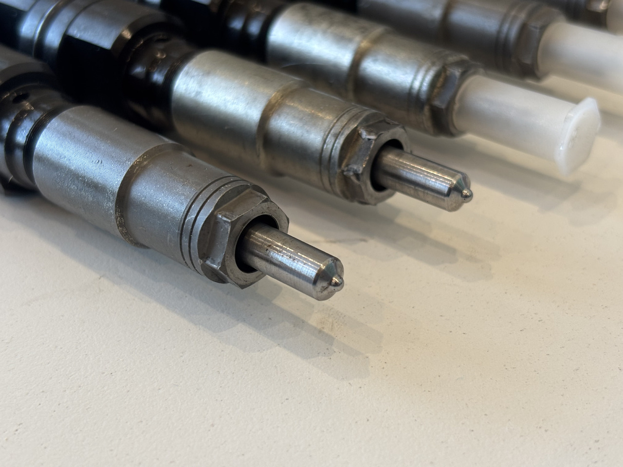 JOHN DEERE Wtryskiwacz RE529149, RE528407, RE546776 Po regeneracji - מזרק עבור מכונה חקלאית: תמונה 4 JOHN DEERE Wtryskiwacz RE529149, RE528407, RE546776 Po regeneracji - מזרק עבור מכונה חקלאית: תמונה 4