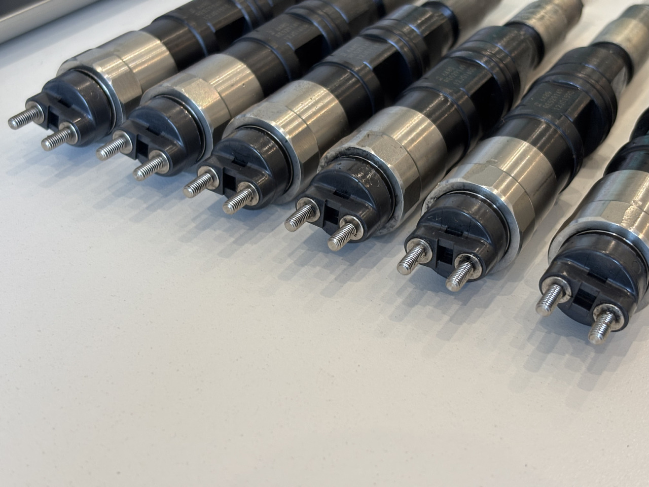 JOHN DEERE Wtryskiwacz RE529149, RE528407, RE546776 Po regeneracji - מזרק עבור מכונה חקלאית: תמונה 1 JOHN DEERE Wtryskiwacz RE529149, RE528407, RE546776 Po regeneracji - מזרק עבור מכונה חקלאית: תמונה 1