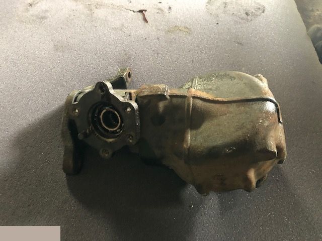 John Deere 2320 2720 4100 4110 - Most Przedni - סרן קדמי עבור מכונה חקלאית: תמונה 2 John Deere 2320 2720 4100 4110 - Most Przedni - סרן קדמי עבור מכונה חקלאית: תמונה 2