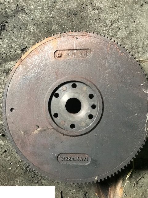 John Deere 4039 - Koło Zamachowe Głowica Wał Korbowy - גלגל תנופה עבור מכונה חקלאית: תמונה 1 John Deere 4039 - Koło Zamachowe Głowica Wał Korbowy - גלגל תנופה עבור מכונה חקלאית: תמונה 1