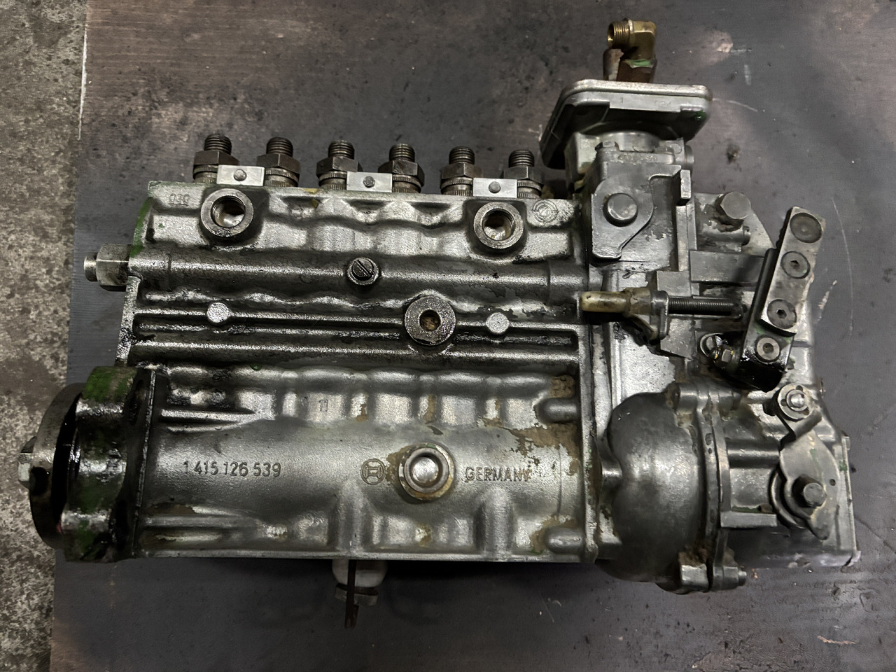 John Deere 4040 4240 4440 - pompa paliwa wtryskowa AR70235 RE11028 AR88906 0400876268 - משאבת דלק עבור מכונה חקלאית: תמונה 4 John Deere 4040 4240 4440 - pompa paliwa wtryskowa AR70235 RE11028 AR88906 0400876268 - משאבת דלק עבור מכונה חקלאית: תמונה 4