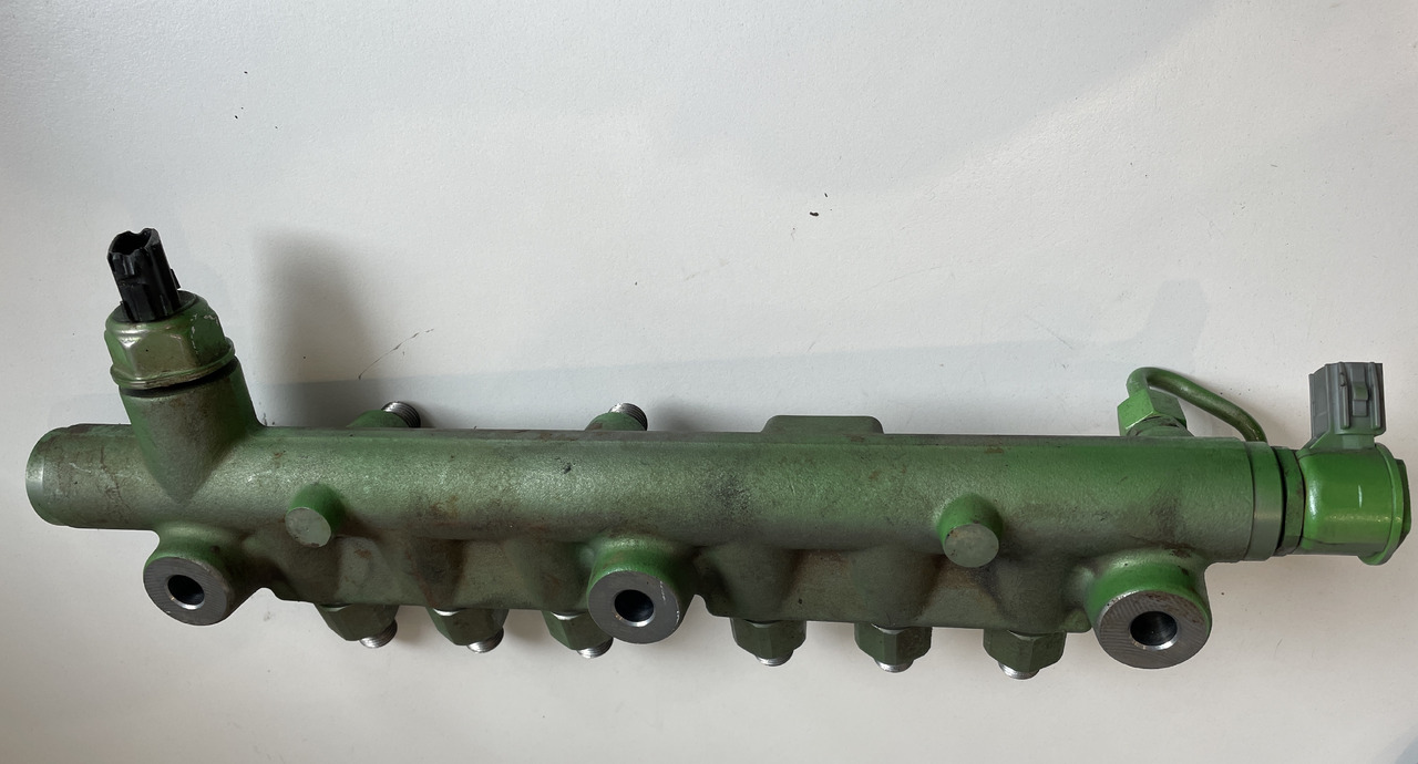 John Deere 6068 - listwa wtryskowa paliwowa RE549624 HU095600-5330 - מערכת דלק עבור מכונה חקלאית: תמונה 1 John Deere 6068 - listwa wtryskowa paliwowa RE549624 HU095600-5330 - מערכת דלק עבור מכונה חקלאית: תמונה 1