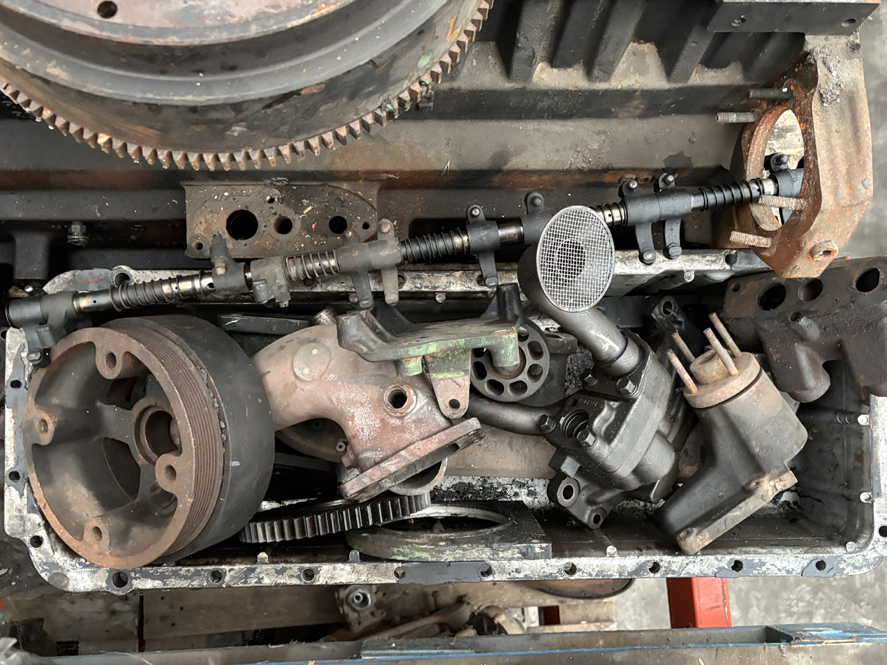 John Deere 6081 R127721 R127723 R120028 Cylinder Tłoki Klawiatura Koło Zamachowe CZĘŚCI - גלגל תנופה עבור מכונה חקלאית: תמונה 1 John Deere 6081 R127721 R127723 R120028 Cylinder Tłoki Klawiatura Koło Zamachowe CZĘŚCI - גלגל תנופה עבור מכונה חקלאית: תמונה 1