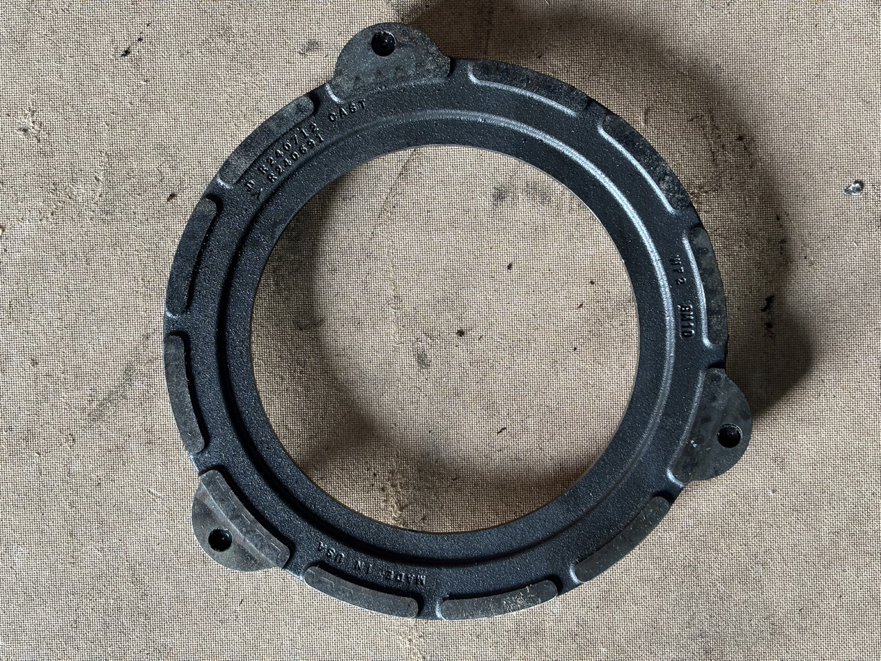 John Deere 6830 6930 7330 7425 Docisk Hamulca Płytka R240691 - דיסק בלמים עבור מכונה חקלאית: תמונה 3 John Deere 6830 6930 7330 7425 Docisk Hamulca Płytka R240691 - דיסק בלמים עבור מכונה חקלאית: תמונה 3