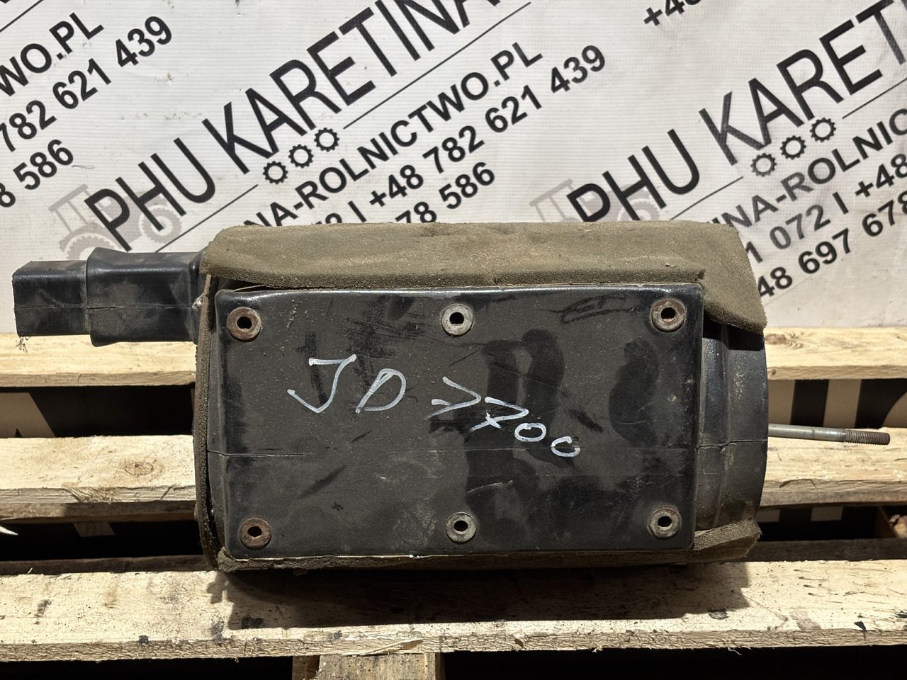 John Deere 7000 7600 7700 7800 7610 7710 7810 Obudowa Filtra Powietrza R125779 - מסנן אוויר עבור מכונה חקלאית: תמונה 4 John Deere 7000 7600 7700 7800 7610 7710 7810 Obudowa Filtra Powietrza R125779 - מסנן אוויר עבור מכונה חקלאית: תמונה 4