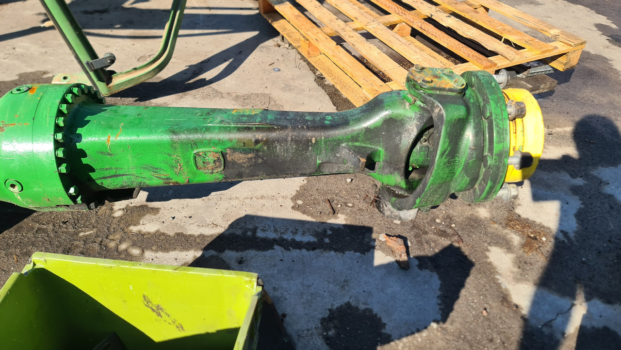 John Deere 8600 Obudowa Lewa Osi Tylnej Mostu Tylnego HXE94529   HXE108807 - סרן וחלקים עבור מכונה חקלאית: תמונה 3 John Deere 8600 Obudowa Lewa Osi Tylnej Mostu Tylnego HXE94529   HXE108807 - סרן וחלקים עבור מכונה חקלאית: תמונה 3