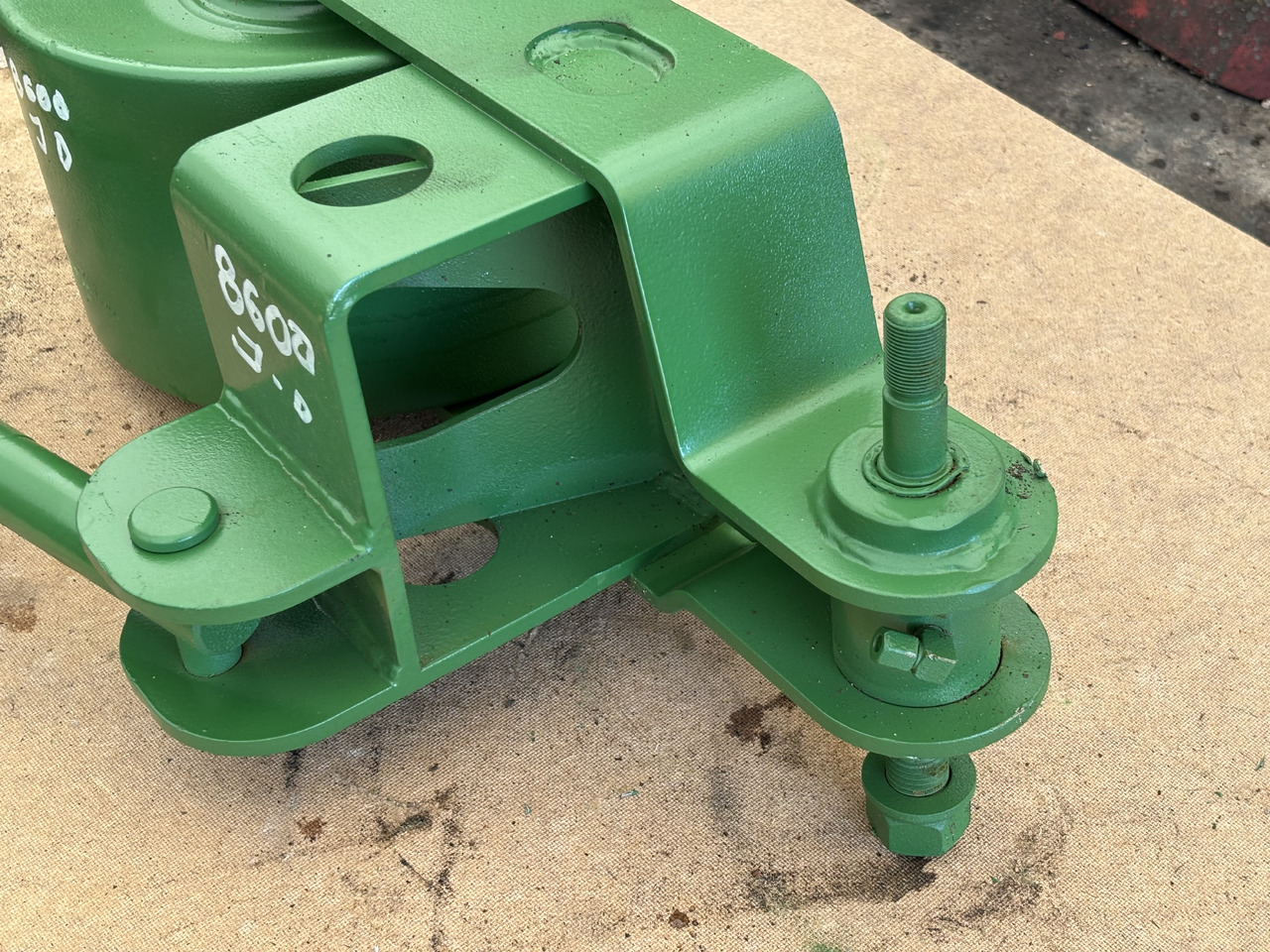 John Deere 8600 Siłownik hydrauliczny napinacz rolka AXE26918 - צילינדר הידרולי עבור מכונה חקלאית: תמונה 3 John Deere 8600 Siłownik hydrauliczny napinacz rolka AXE26918 - צילינדר הידרולי עבור מכונה חקלאית: תמונה 3