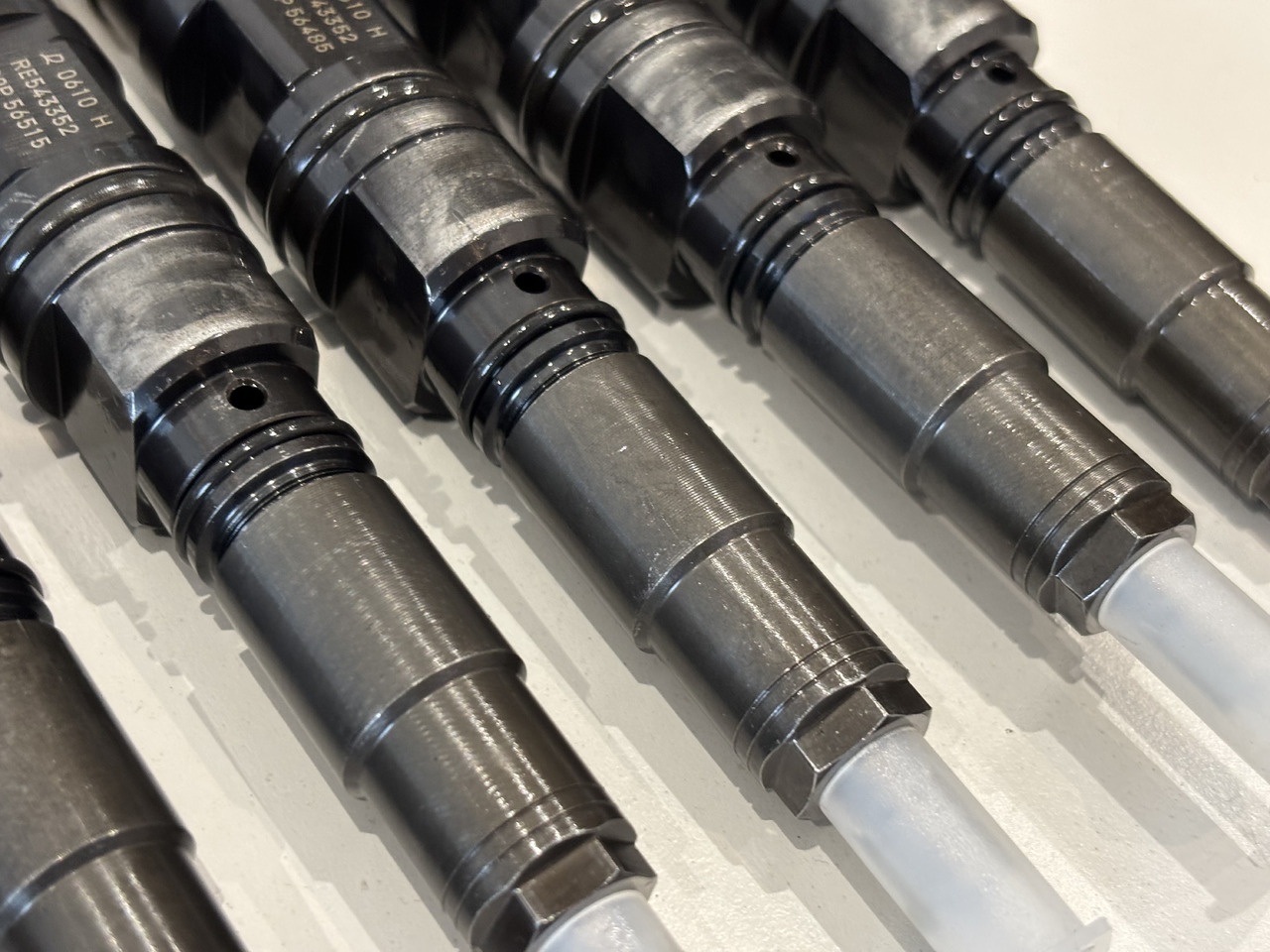 John Deere 9.0L HPCR RE543352 Wtryskiwacz Wtryskiwacze 095000-0610 RE543605 0610 PO REGENERACJI - מזרק עבור מכונה חקלאית: תמונה 4 John Deere 9.0L HPCR RE543352 Wtryskiwacz Wtryskiwacze 095000-0610 RE543605 0610 PO REGENERACJI - מזרק עבור מכונה חקלאית: תמונה 4