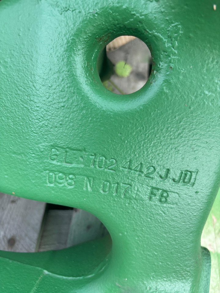John Deere Wspornik przedniej osi AL82768 L102442 - סרן קדמי עבור מכונה חקלאית: תמונה 2 John Deere Wspornik przedniej osi AL82768 L102442 - סרן קדמי עבור מכונה חקלאית: תמונה 2