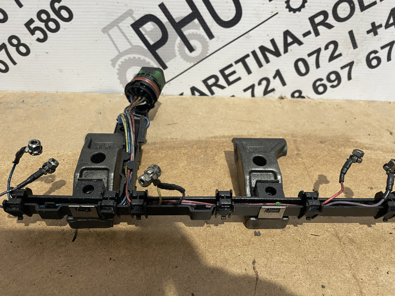 John Deere - czujniki położenia krzywki R534234 - חיישן עבור מכונה חקלאית: תמונה 2 John Deere - czujniki położenia krzywki R534234 - חיישן עבור מכונה חקלאית: תמונה 2