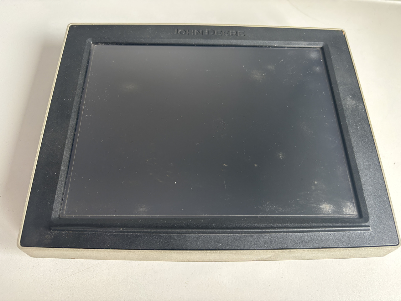John Deere - monitor terminal 10,4" PFA10760 - תא ופנים הרכב עבור מכונה חקלאית: תמונה 1 John Deere - monitor terminal 10,4" PFA10760 - תא ופנים הרכב עבור מכונה חקלאית: תמונה 1
