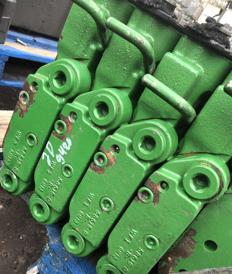 John Deere-rozdzielacz/John Deere 9420 - שסתום הידרולי עבור מכונה חקלאית: תמונה 4 John Deere-rozdzielacz/John Deere 9420 - שסתום הידרולי עבור מכונה חקלאית: תמונה 4