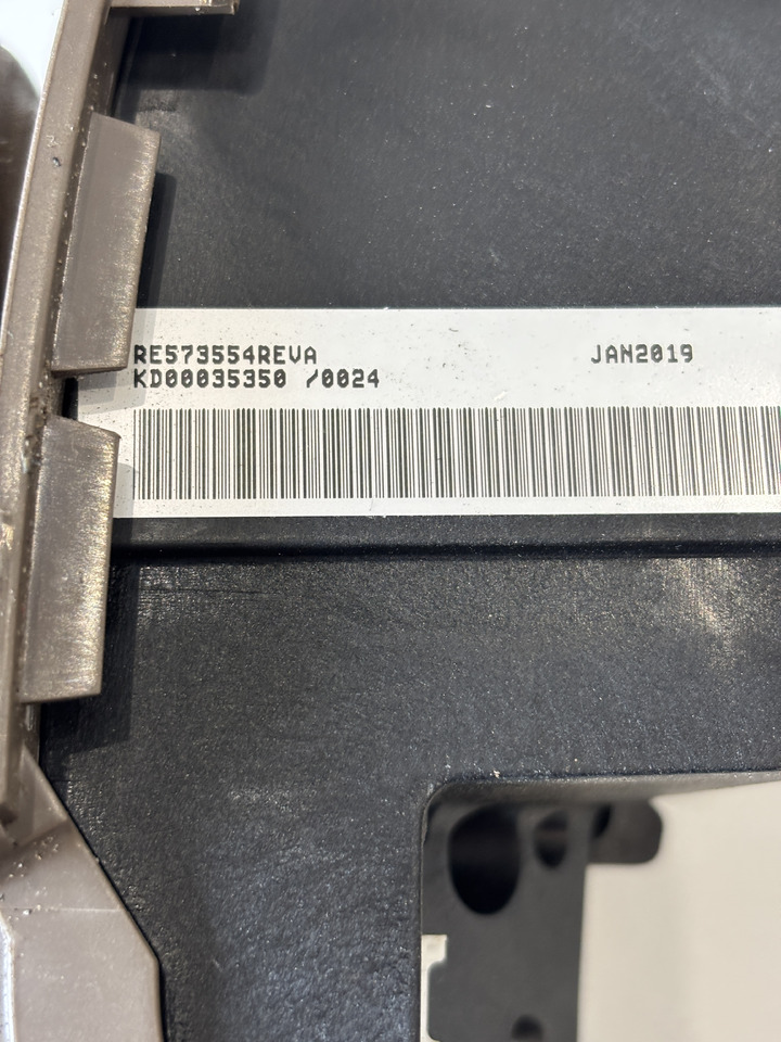 John Deere seria 6000 7000 8000 R - joystick 5-funkcyjny CommandARM RE573554 - ידית הילוכים עבור מכונה חקלאית: תמונה 4 John Deere seria 6000 7000 8000 R - joystick 5-funkcyjny CommandARM RE573554 - ידית הילוכים עבור מכונה חקלאית: תמונה 4