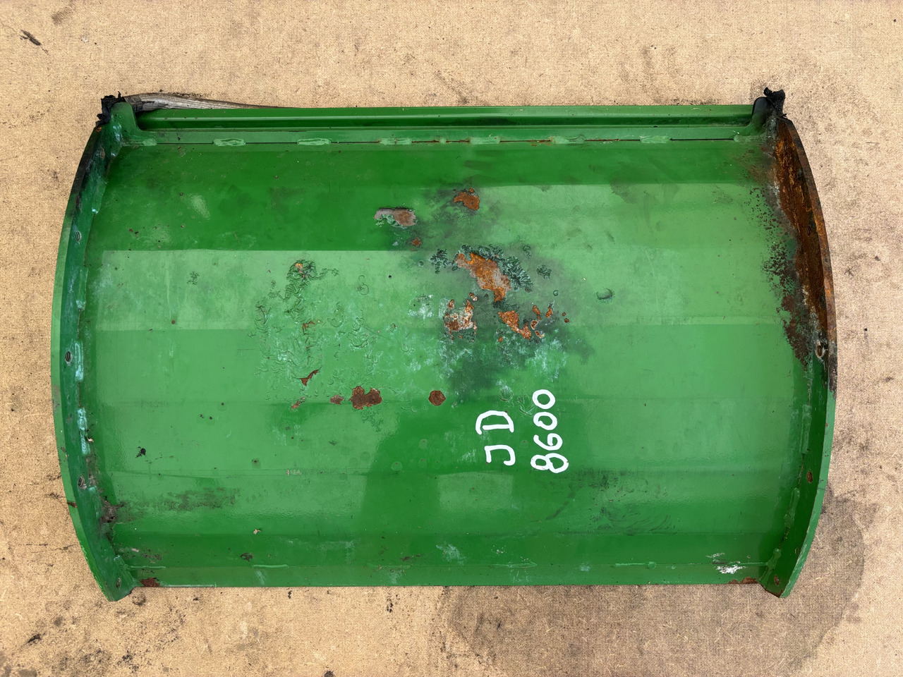 Johne Deere 8600 Obudowa Osłona Blacha Mocowanie - גוף וחלק חיצוני עבור מכונה חקלאית: תמונה 1 Johne Deere 8600 Obudowa Osłona Blacha Mocowanie - גוף וחלק חיצוני עבור מכונה חקלאית: תמונה 1