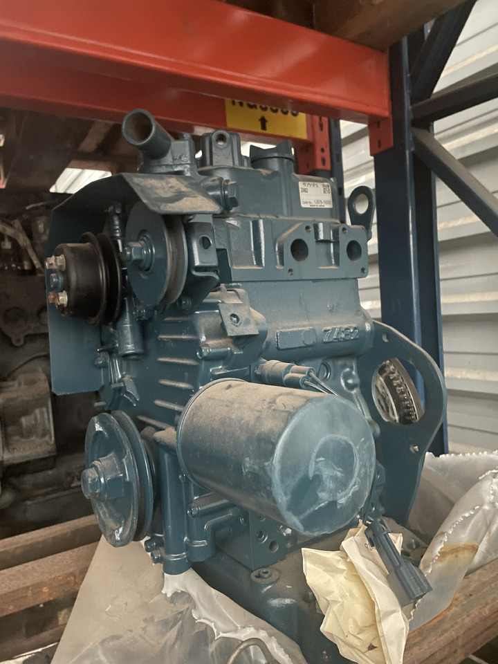 Kubota Z482 - pokrywa zaworów miska olejowa rozrusznik alternator - מנוע וחלקים עבור מכונת בנייה: תמונה 1 Kubota Z482 - pokrywa zaworów miska olejowa rozrusznik alternator - מנוע וחלקים עבור מכונת בנייה: תמונה 1