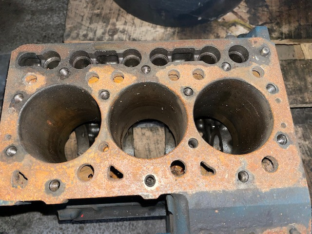 Kubota d722 blok cylindrów - בלוק צילינדר עבור מכונה חקלאית: תמונה 4 Kubota d722 blok cylindrów - בלוק צילינדר עבור מכונה חקלאית: תמונה 4