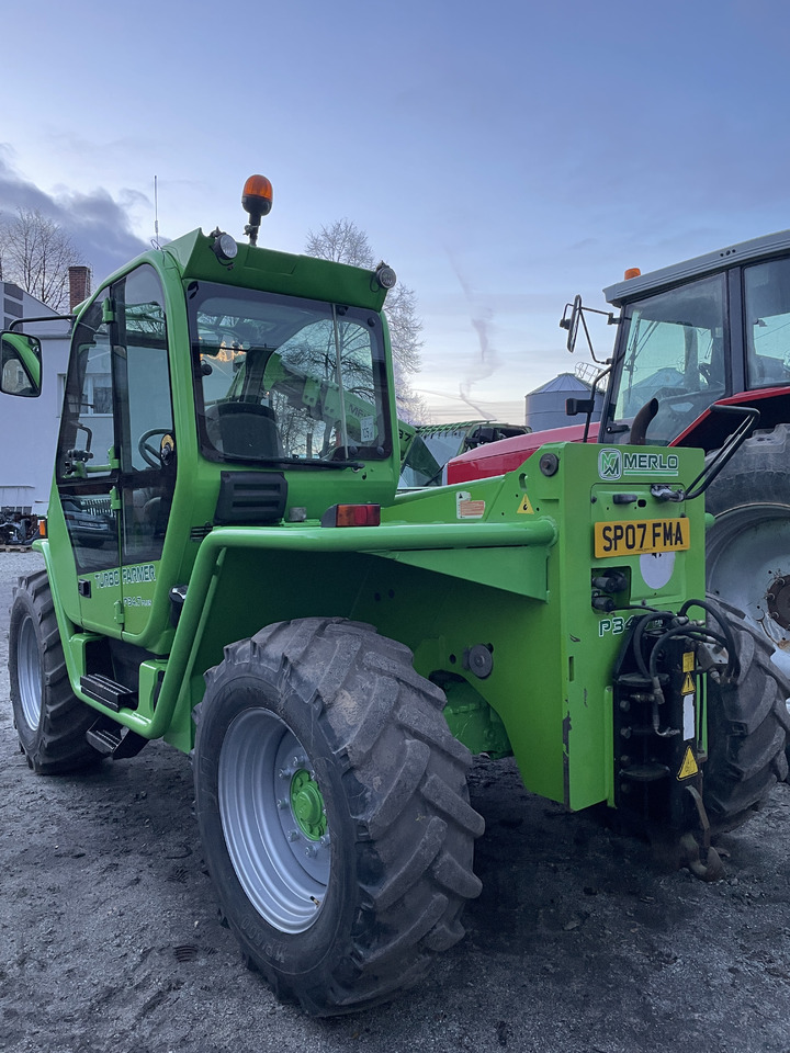 Ładowarka teleskopowa Merlo Turbofarmer P34.7 Plus 2009r. - מפעיל טלסקופי: תמונה 4 Ładowarka teleskopowa Merlo Turbofarmer P34.7 Plus 2009r. - מפעיל טלסקופי: תמונה 4