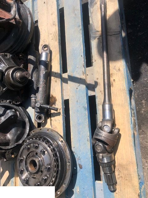 Lamborghini Grand Prix - Atak Obudowa Wkład Mostu Zwolnica Zwrotnica Półoś Most Przedni - תמסורת עבור מכונה חקלאית: תמונה 4 Lamborghini Grand Prix - Atak Obudowa Wkład Mostu Zwolnica Zwrotnica Półoś Most Przedni - תמסורת עבור מכונה חקלאית: תמונה 4