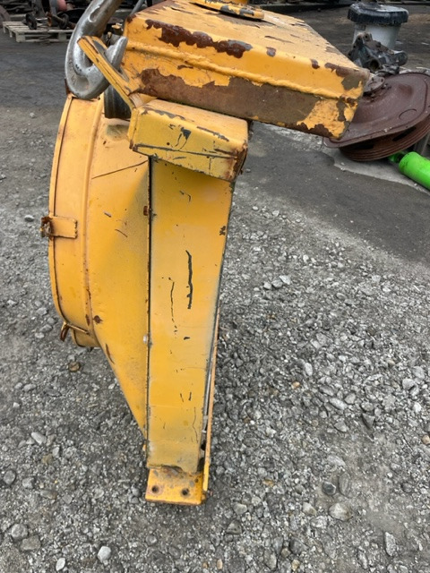 Liebherr - Chłodnica - מערכת קירור עבור מכונת בנייה: תמונה 3 Liebherr - Chłodnica - מערכת קירור עבור מכונת בנייה: תמונה 3