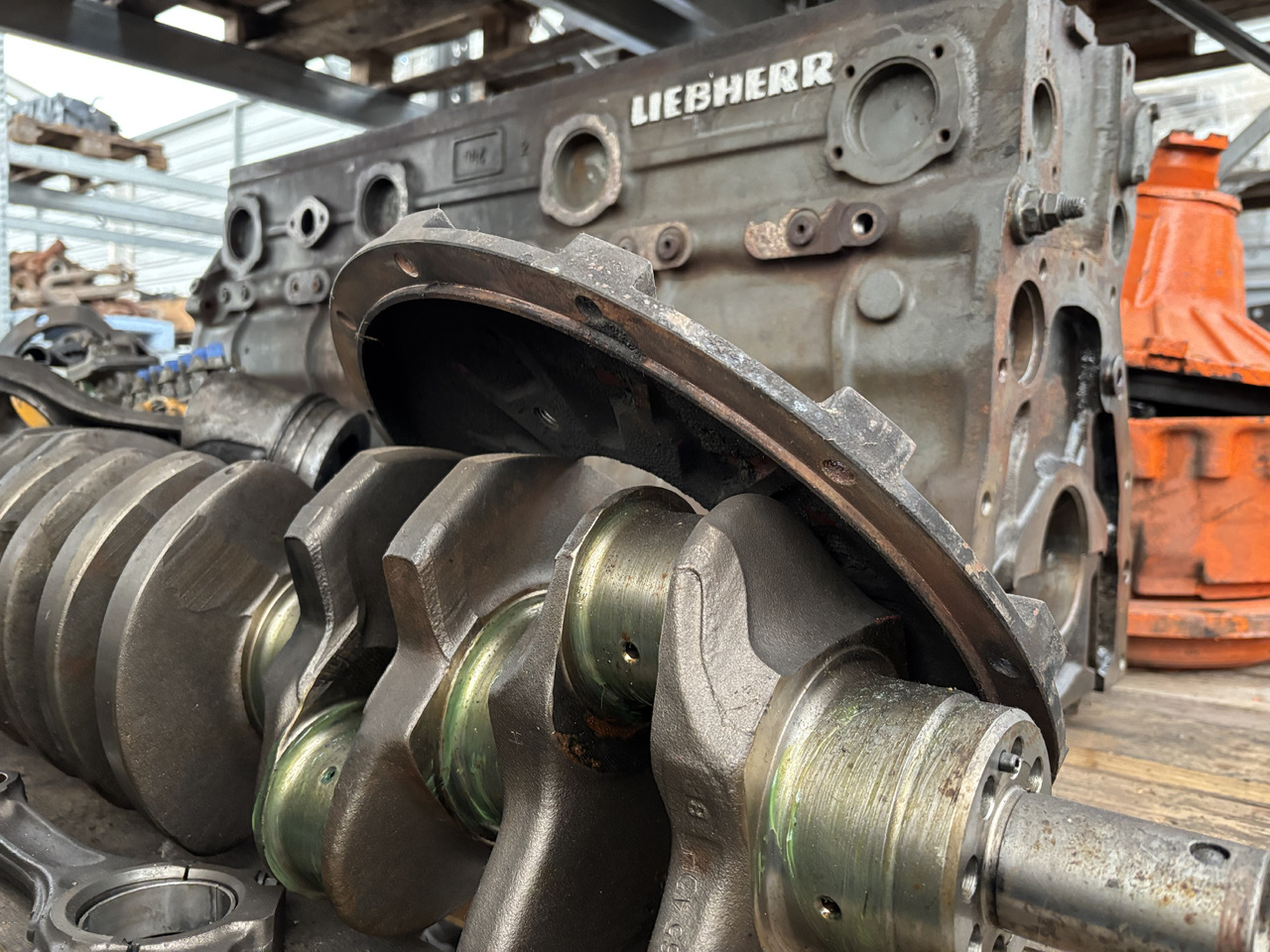 Liebherr D916 Blok Silnika 3201042 Wał Obudowa Tłoki CZĘŚCI - בלוק צילינדר עבור מכונה חקלאית: תמונה 2 Liebherr D916 Blok Silnika 3201042 Wał Obudowa Tłoki CZĘŚCI - בלוק צילינדר עבור מכונה חקלאית: תמונה 2