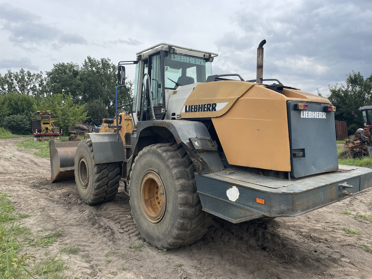 Liebherr L544 - na części - most kabina skrzynia biegów silnik - תיבת הילוכים עבור מכונה חקלאית: תמונה 4 Liebherr L544 - na części - most kabina skrzynia biegów silnik - תיבת הילוכים עבור מכונה חקלאית: תמונה 4