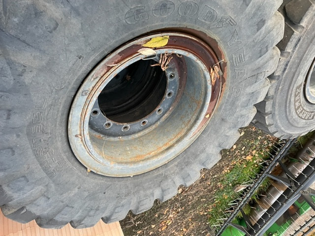 Liebherr terex Felga 20.5 R25 , 12 szpilek - חישוק עבור מכונת בנייה: תמונה 1 Liebherr terex Felga 20.5 R25 , 12 szpilek - חישוק עבור מכונת בנייה: תמונה 1