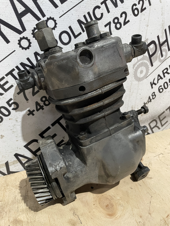 MAN Fendt - kompresor powietrza spręźarka Knorr LK3826 F926880010010 51.54101-9231 - מדחס בלם אוויר עבור מכונה חקלאית: תמונה 5 MAN Fendt - kompresor powietrza spręźarka Knorr LK3826 F926880010010 51.54101-9231 - מדחס בלם אוויר עבור מכונה חקלאית: תמונה 5