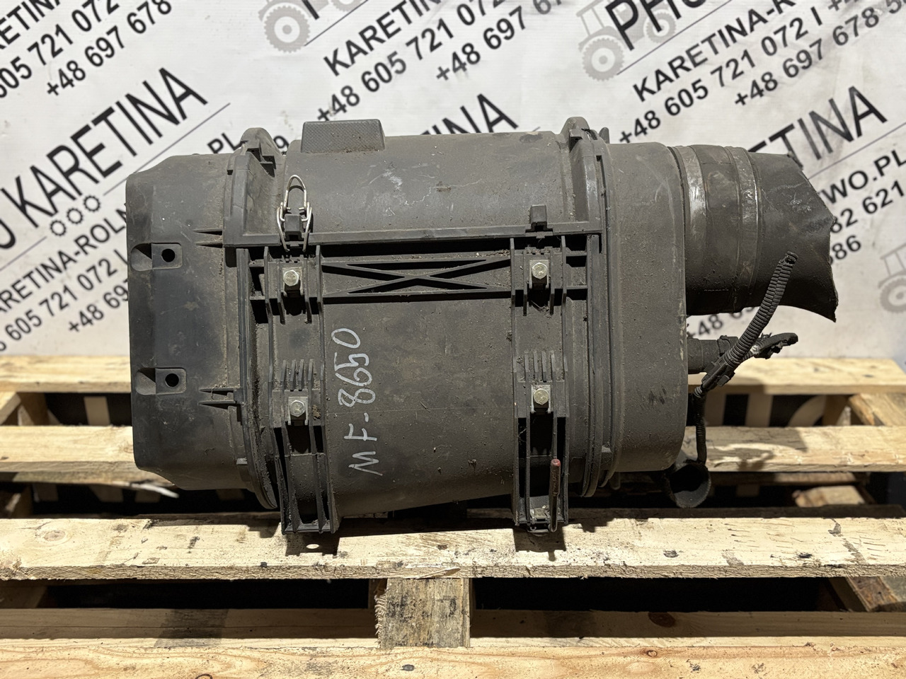 Massey Ferguson 4286482M92 Obudowa Filtra Powietrza Zespół - מסנן אוויר עבור מכונה חקלאית: תמונה 2 Massey Ferguson 4286482M92 Obudowa Filtra Powietrza Zespół - מסנן אוויר עבור מכונה חקלאית: תמונה 2