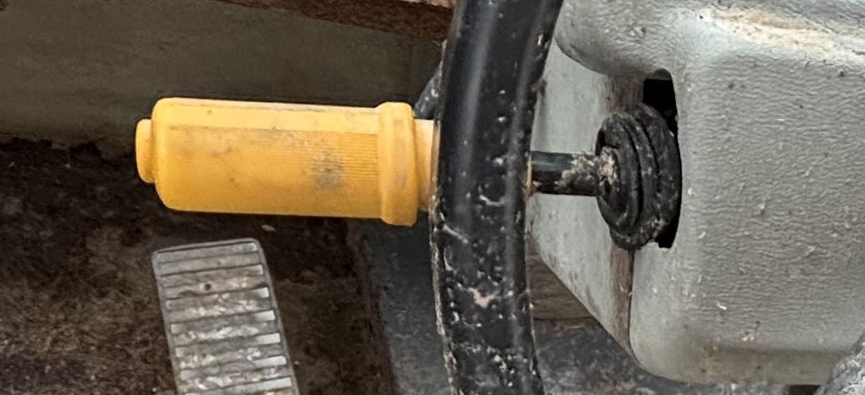 Matbro TR200 Rewers Przełącznik - מערכת חשמל עבור מכונת בנייה: תמונה 1 Matbro TR200 Rewers Przełącznik - מערכת חשמל עבור מכונת בנייה: תמונה 1