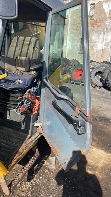 Matbro ts270 ts280 drzwi komplet - דלת וחלקים עבור מכונה חקלאית: תמונה 1 Matbro ts270 ts280 drzwi komplet - דלת וחלקים עבור מכונה חקלאית: תמונה 1