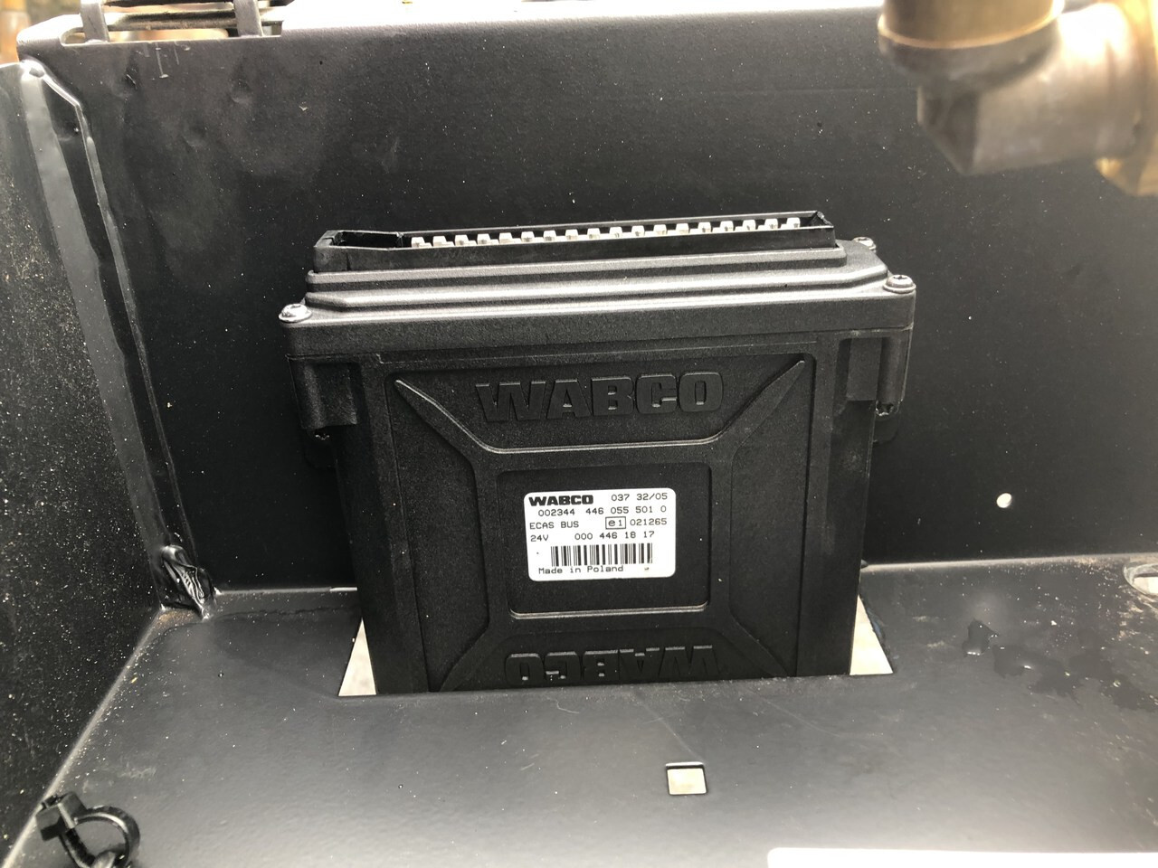 Mercedes Setra Evobus- części róźne/autobus kierownica/przekażniki i inne - גלגל הגה עבור אוטובוס: תמונה 4 Mercedes Setra Evobus- części róźne/autobus kierownica/przekażniki i inne - גלגל הגה עבור אוטובוס: תמונה 4