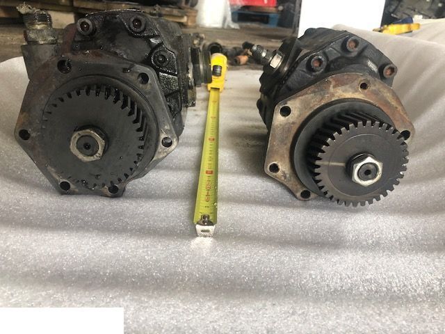 Merlo - Pompa Hydrauliki - משאבה הידרולית עבור מכונה חקלאית: תמונה 1 Merlo - Pompa Hydrauliki - משאבה הידרולית עבור מכונה חקלאית: תמונה 1