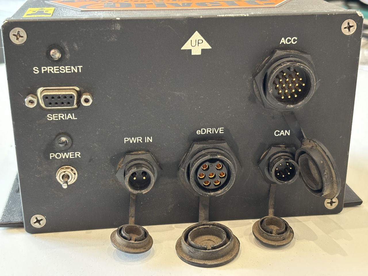 Outback eDrive GPS System Automatycznego Kierowania John Deere Claas - מערכת ניווט עבור מכונה חקלאית: תמונה 3 Outback eDrive GPS System Automatycznego Kierowania John Deere Claas - מערכת ניווט עבור מכונה חקלאית: תמונה 3