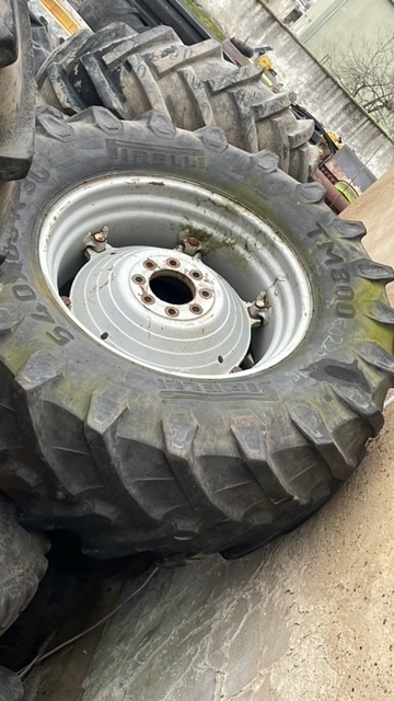 Same Rubin Lamborgini koła felgi 540/65R30 - חישוק עבור מכונה חקלאית: תמונה 2 Same Rubin Lamborgini koła felgi 540/65R30 - חישוק עבור מכונה חקלאית: תמונה 2
