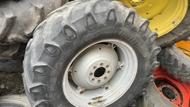 Same Rubin Lamborgini koła felgi 540/65R30 - חישוק עבור מכונה חקלאית: תמונה 4 Same Rubin Lamborgini koła felgi 540/65R30 - חישוק עבור מכונה חקלאית: תמונה 4