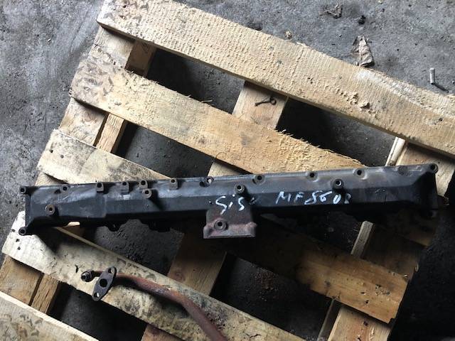 Sisu 84CTA-4V - Kolektor - מנוע וחלקים עבור מכונה חקלאית: תמונה 3 Sisu 84CTA-4V - Kolektor - מנוע וחלקים עבור מכונה חקלאית: תמונה 3