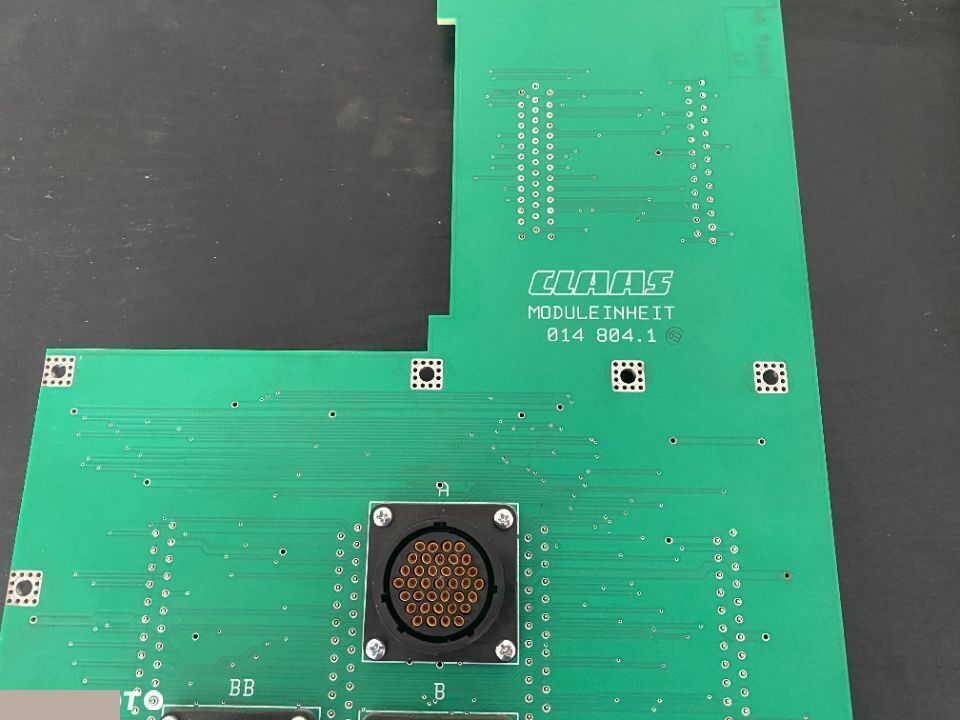 Skrzynka bezpieczników - Płyta Główna Modułowa 014 804.1 do kombajnu CLAAS Lexion - נתיך עבור מקצרת קומבינה: תמונה 1 Skrzynka bezpieczników - Płyta Główna Modułowa 014 804.1 do kombajnu CLAAS Lexion - נתיך עבור מקצרת קומבינה: תמונה 1