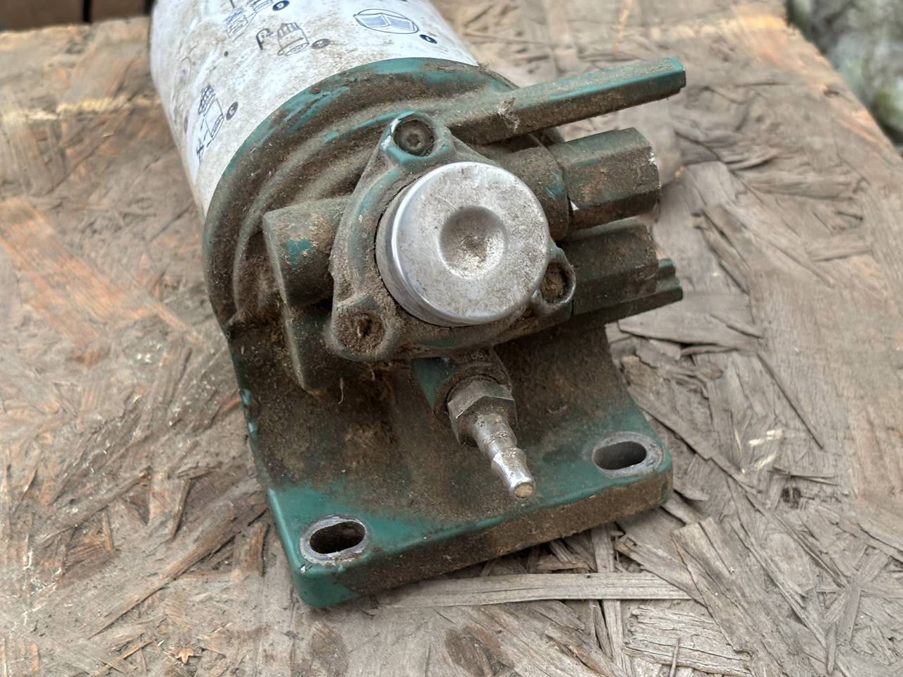 VOLVO Racor F01440 Filtr Paliwa z Separatorem - מסנן דלק עבור משאית: תמונה 3 VOLVO Racor F01440 Filtr Paliwa z Separatorem - מסנן דלק עבור משאית: תמונה 3