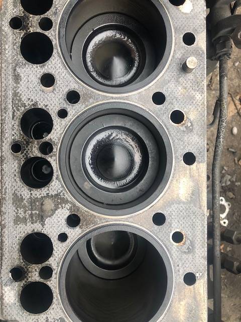 Valmet Sisu 66 cta - Wał Korbowy - גל ארכובה עבור מכונה חקלאית: תמונה 1 Valmet Sisu 66 cta - Wał Korbowy - גל ארכובה עבור מכונה חקלאית: תמונה 1