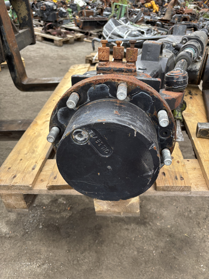 Valtra N92 - most przedni - zwolnica zwrotnica siłownik dyferencjał atak - מפרק היגוי עבור מכונה חקלאית: תמונה 1 Valtra N92 - most przedni - zwolnica zwrotnica siłownik dyferencjał atak - מפרק היגוי עבור מכונה חקלאית: תמונה 1