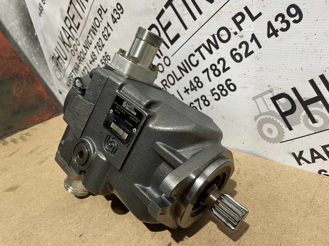 Valtra S354 Massey 8480 - pompa hydrauliczna 4299408M1 4299408M2 - משאבה הידרולית עבור מכונה חקלאית: תמונה 3 Valtra S354 Massey 8480 - pompa hydrauliczna 4299408M1 4299408M2 - משאבה הידרולית עבור מכונה חקלאית: תמונה 3