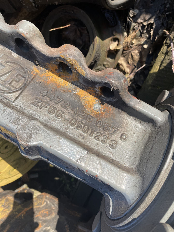 Weidemann - most przedni ZF 4472425057 - סרן קדמי: תמונה 2 Weidemann - most przedni ZF 4472425057 - סרן קדמי: תמונה 2